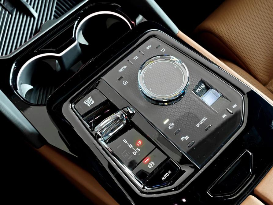 BMW 5 серии VIII (G60/G61/G68) Москва  - изображение 20