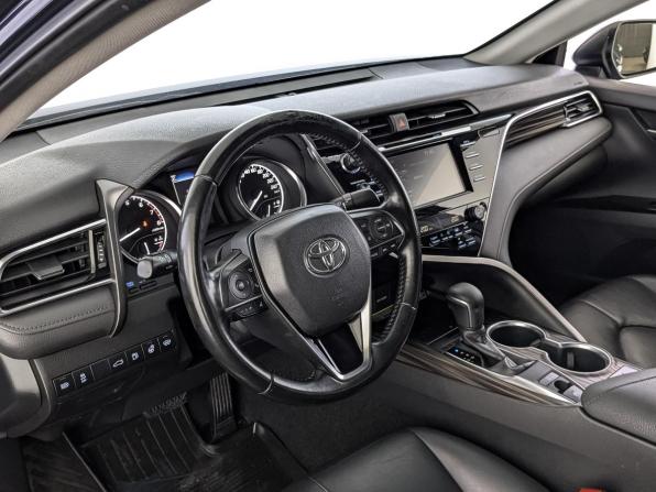 Toyota Camry VIII (XV70) с пробегом 2019 года, цена 2 255 000 рублей, 194723 км, седан, Автокод Объявления
