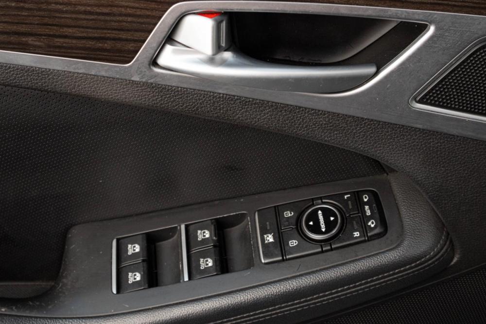 Hyundai Genesis II Челябинск  - изображение 8