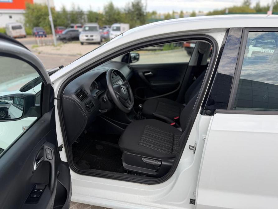 Volkswagen Polo V Рестайлинг Сыктывкар  - изображение 15