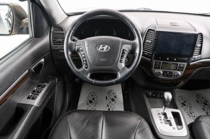 Hyundai Santa Fe II Рестайлинг с пробегом 2012 года, цена 1 369 000 рублей, 249000 км, внедорожник, Автокод Объявления