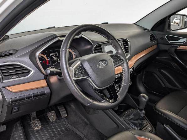 Lada (ВАЗ) Vesta I Рестайлинг (NG) с пробегом 2023 года, цена 1 290 000 рублей, 55000 км, седан, Автокод Объявления