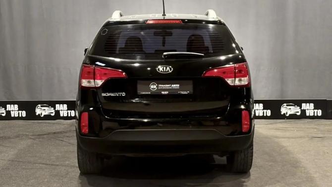 Kia Sorento II Рестайлинг с пробегом 2013 года, цена 1 560 000 рублей, 169000 км, внедорожник, Автокод Объявления