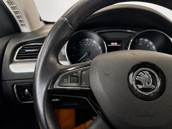 Skoda Superb II Рестайлинг с пробегом 2014 года, цена 1 499 000 рублей, 130000 км, лифтбек, Автокод Объявления