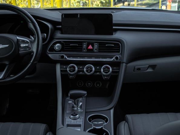 Genesis G70 I Рестайлинг с пробегом 2021 года, цена 3 600 000 рублей, 50822 км, седан, Автокод Объявления