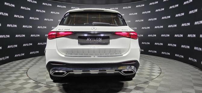 Новый Mercedes-Benz GLC II (X254) 2025 года, цена 9 386 135 рублей, внедорожник, Автокод Объявления