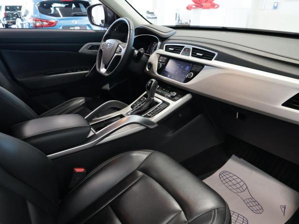 Geely Atlas I с пробегом 2019 года, цена 1 490 000 рублей, 164949 км, внедорожник, Автокод Объявления