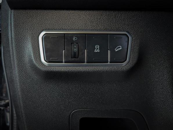 Haval M6 II с пробегом 2023 года, цена 1 779 500 рублей, 35310 км, внедорожник, Автокод Объявления