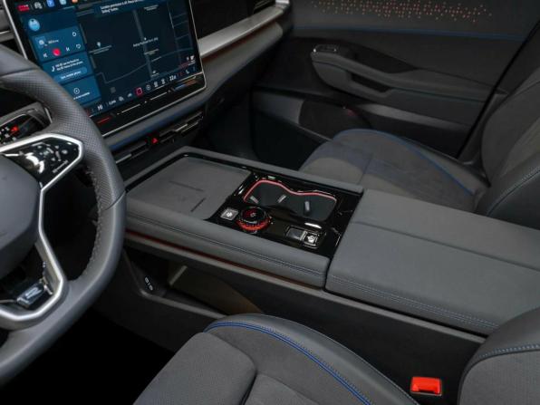 Volkswagen Teramont II (China Market) с пробегом 2026 года, цена 6 200 000 рублей, 19 км, внедорожник, Автокод Объявления