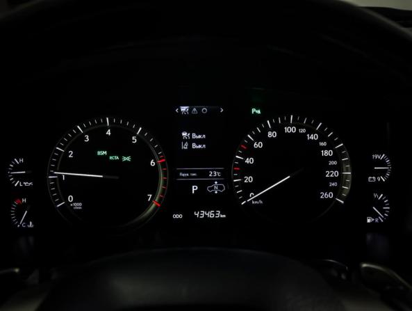 Lexus LX III Рестайлинг 2 с пробегом 2017 года, цена 9 200 000 рублей, 43462 км, внедорожник, Автокод Объявления
