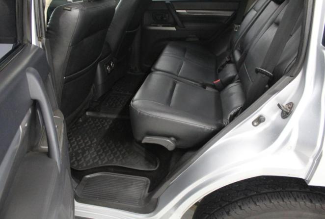 Mitsubishi Pajero IV Рестайлинг 1 с пробегом 2012 года, цена 1 900 000 рублей, 193716 км, внедорожник, Автокод Объявления