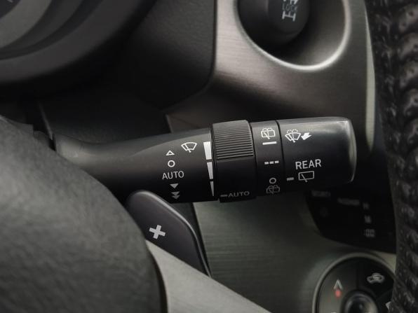 Toyota RAV4 III (XA30) Рестайлинг с пробегом 2010 года, цена 1 219 000 рублей, 214270 км, внедорожник, Автокод Объявления