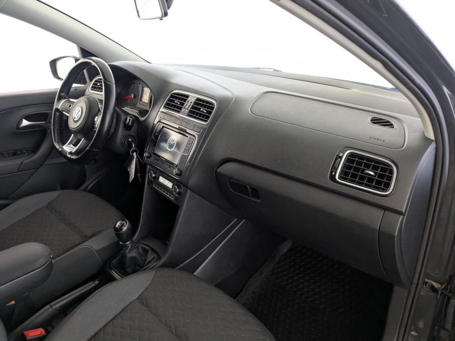 Volkswagen Polo V Рестайлинг Москва  - изображение 19