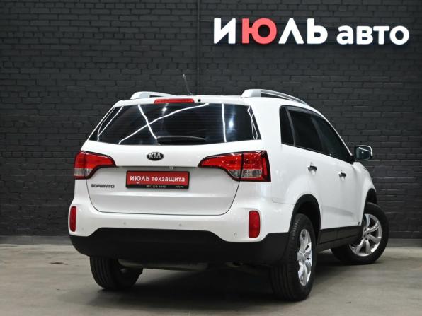 Kia Sorento II Рестайлинг с пробегом 2014 года, цена 1 990 000 рублей, 151760 км, внедорожник, Автокод Объявления
