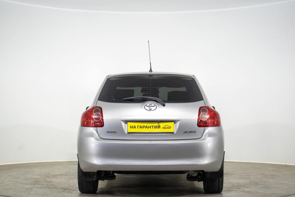 Toyota Auris I Оренбург  - изображение 6