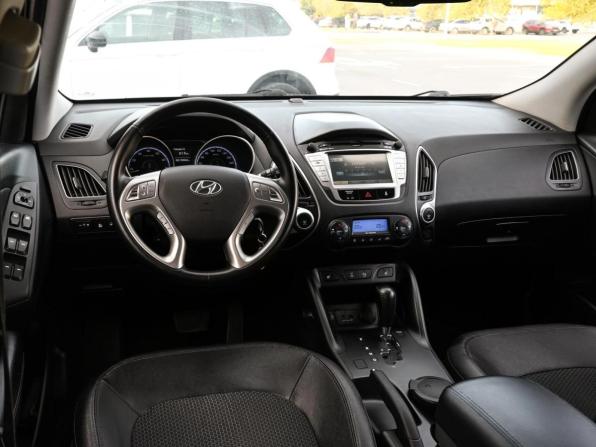 Hyundai ix35 I Рестайлинг с пробегом 2013 года, цена 1 360 000 рублей, 150062 км, внедорожник, Автокод Объявления