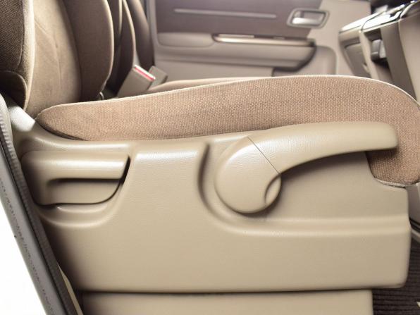 Honda Stepwgn V с пробегом 2016 года, цена 1 879 995 рублей, 58919 км, минивэн, Автокод Объявления