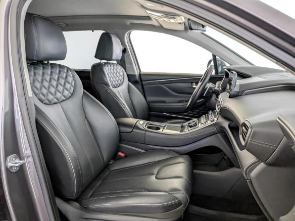 Hyundai Santa Fe IV Рестайлинг с пробегом 2023 года, цена 4 590 000 рублей, 54270 км, внедорожник, Автокод Объявления