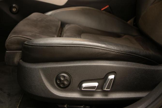 Audi A4 IV (B8) Рестайлинг с пробегом 2013 года, цена 1 675 000 рублей, 212330 км, седан, Автокод Объявления