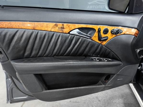 Mercedes-Benz E-Класс III (W211 S211) с пробегом 2005 года, цена 805 000 рублей, 301229 км, седан, Автокод Объявления