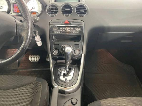 Peugeot 308 I Рестайлинг с пробегом 2013 года, цена 800 000 рублей, 98000 км, хэтчбек, Автокод Объявления