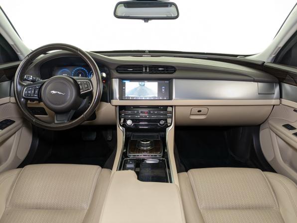 Jaguar XF II с пробегом 2016 года, цена 2 500 000 рублей, 100493 км, седан, Автокод Объявления