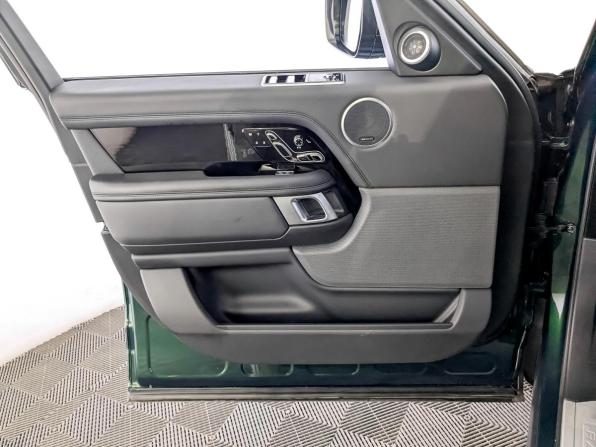 Land Rover Range Rover IV Рестайлинг с пробегом 2020 года, цена 7 900 000 рублей, 68544 км, внедорожник, Автокод Объявления