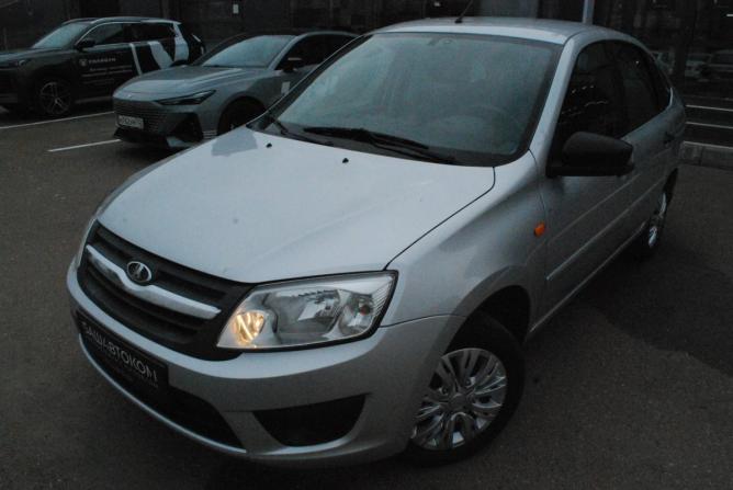 Lada (ВАЗ) Granta I с пробегом 2016 года, цена 640 000 рублей, 22050 км, лифтбек, Автокод Объявления