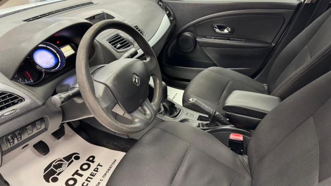 Renault Fluence I Рестайлинг с пробегом 2013 года, цена 599 000 рублей, 185442 км, седан, Автокод Объявления