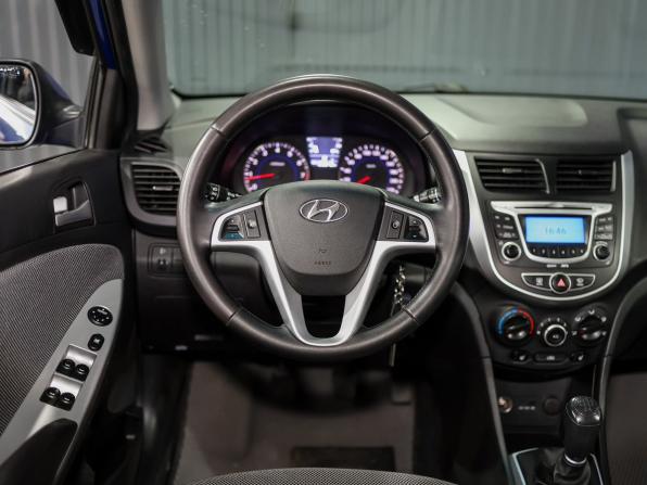Hyundai Solaris I с пробегом 2013 года, цена 839 000 рублей, 109600 км, седан, Автокод Объявления