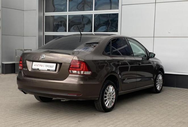 Volkswagen Polo V Рестайлинг с пробегом 2016 года, цена 980 000 рублей, 164514 км, седан, Автокод Объявления
