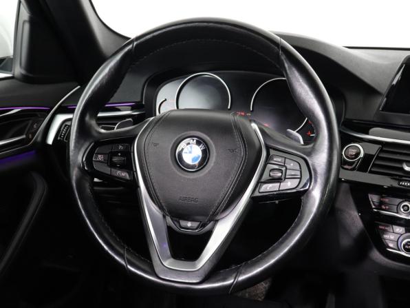 BMW 5 серии VII (G30/G31/G38) с пробегом 2018 года, цена 3 477 000 рублей, 86363 км, седан, Автокод Объявления