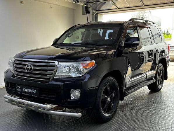 Toyota Land Cruiser 200 Series Рестайлинг 1 с пробегом 2012 года, цена 3 835 000 рублей, 188000 км, внедорожник, Автокод Объявления