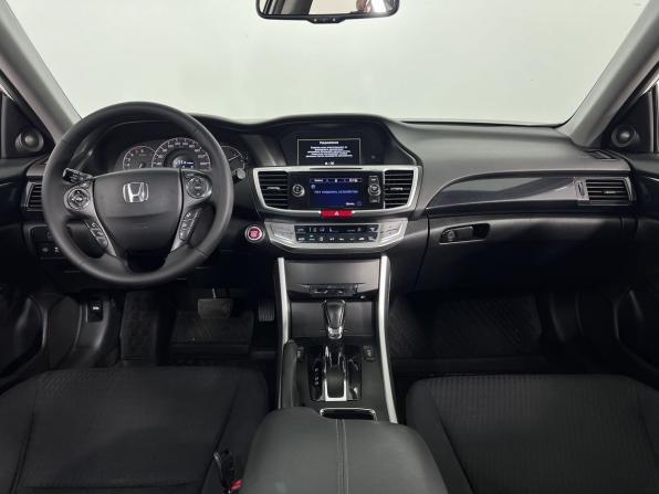 Honda Accord IX с пробегом 2013 года, цена 1 399 000 рублей, 341000 км, седан, Автокод Объявления