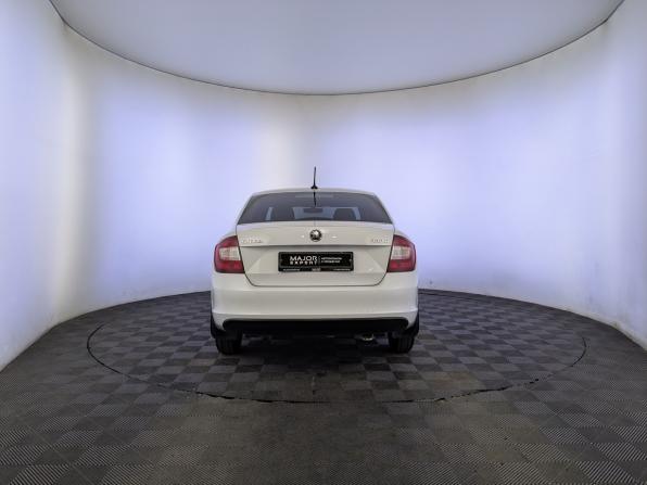 Skoda Rapid I Рестайлинг с пробегом 2019 года, цена 950 000 рублей, 128043 км, лифтбек, Автокод Объявления