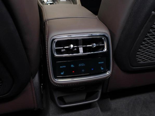 Geely Xingyue L I Рестайлинг 2 с пробегом 2026 года, цена 4 380 000 рублей, 13 км, внедорожник, Автокод Объявления