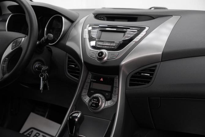 Hyundai Elantra V (MD) с пробегом 2012 года, цена 619 000 рублей, 140000 км, седан, Автокод Объявления