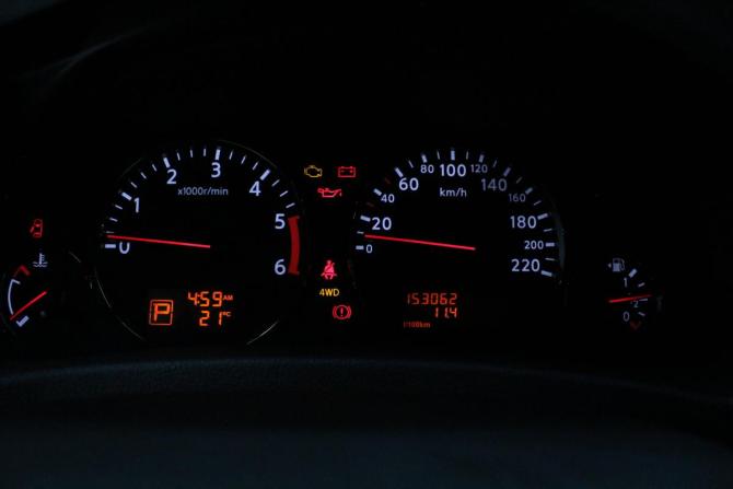 Nissan Pathfinder III Рестайлинг с пробегом 2013 года, цена 1 729 000 рублей, 153000 км, внедорожник, Автокод Объявления
