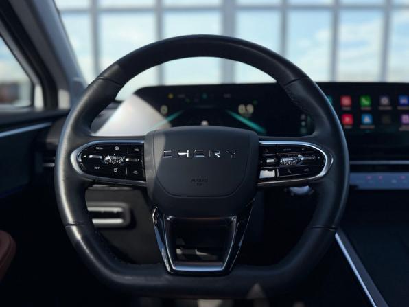 Omoda C5 I с пробегом 2022 года, цена 1 790 000 рублей, 40194 км, внедорожник, Автокод Объявления