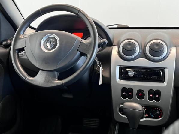 Renault Sandero I с пробегом 2010 года, цена 814 000 рублей, 46100 км, хэтчбек, Автокод Объявления