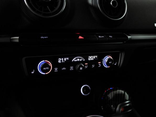 Audi A3 III (8V) Рестайлинг с пробегом 2020 года, цена 2 279 700 рублей, 89271 км, седан, Автокод Объявления