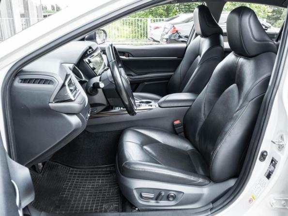 Toyota Camry VIII (XV70) с пробегом 2018 года, цена 2 735 888 рублей, 67198 км, седан, Автокод Объявления