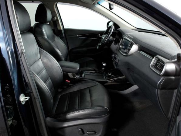 Kia Sorento III Prime Рестайлинг с пробегом 2019 года, цена 2 418 000 рублей, 171761 км, внедорожник, Автокод Объявления