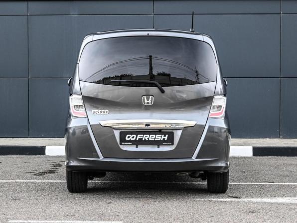 Honda Freed I Рестайлинг с пробегом 2012 года, цена 999 000 рублей, 216211 км, компактвэн, Автокод Объявления
