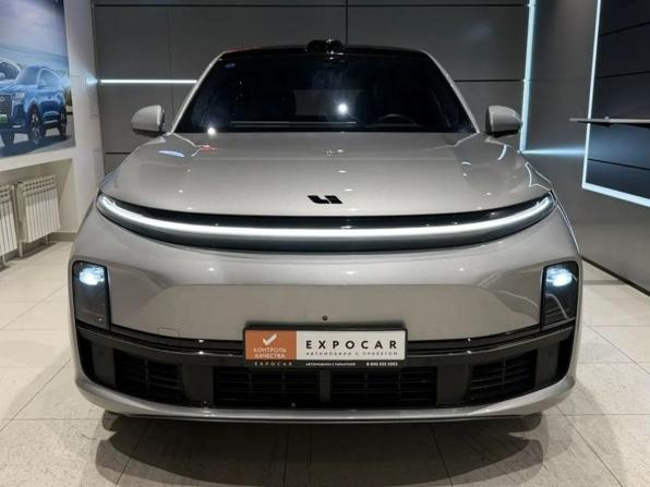 Li Auto (Lixiang) L7 I с пробегом 2023 года, цена 5 790 000 рублей, 32000 км, внедорожник, Автокод Объявления