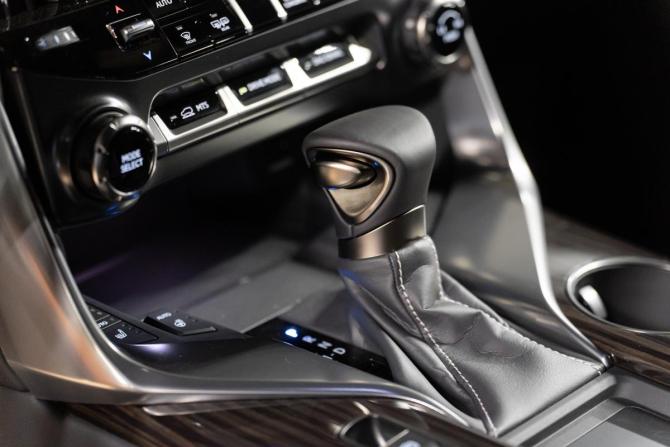 Новый Lexus LX IV 2025 года, цена 18 850 000 рублей, внедорожник, Автокод Объявления