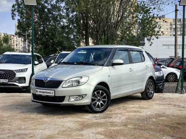 Skoda Fabia II Рестайлинг с пробегом 2013 года, цена 469 000 рублей, 159800 км, универсал, Автокод Объявления