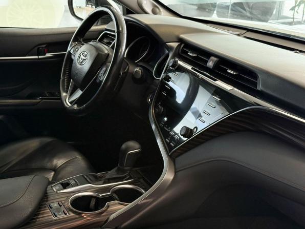 Toyota Camry VIII (XV70) с пробегом 2019 года, цена 2 827 000 рублей, 115371 км, седан, Автокод Объявления