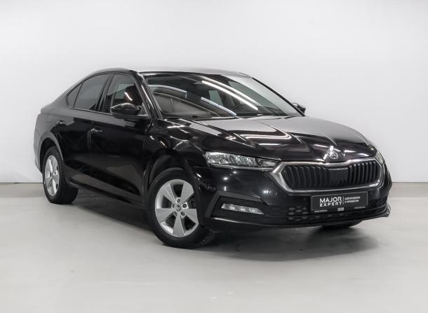 Skoda Octavia IV (A8) с пробегом 2020 года, цена 2 025 000 рублей, 113618 км, лифтбек, Автокод Объявления