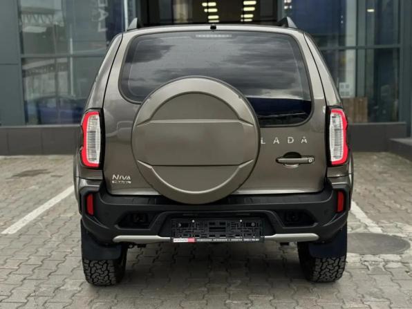 Lada (ВАЗ) Niva I Рестайлинг (Travel) с пробегом 2026 года, цена 1 600 000 рублей, 2500 км, внедорожник, Автокод Объявления
